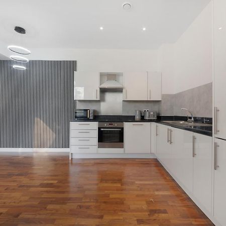 Riverside 2 Bedroom Stratford Londres Extérieur photo