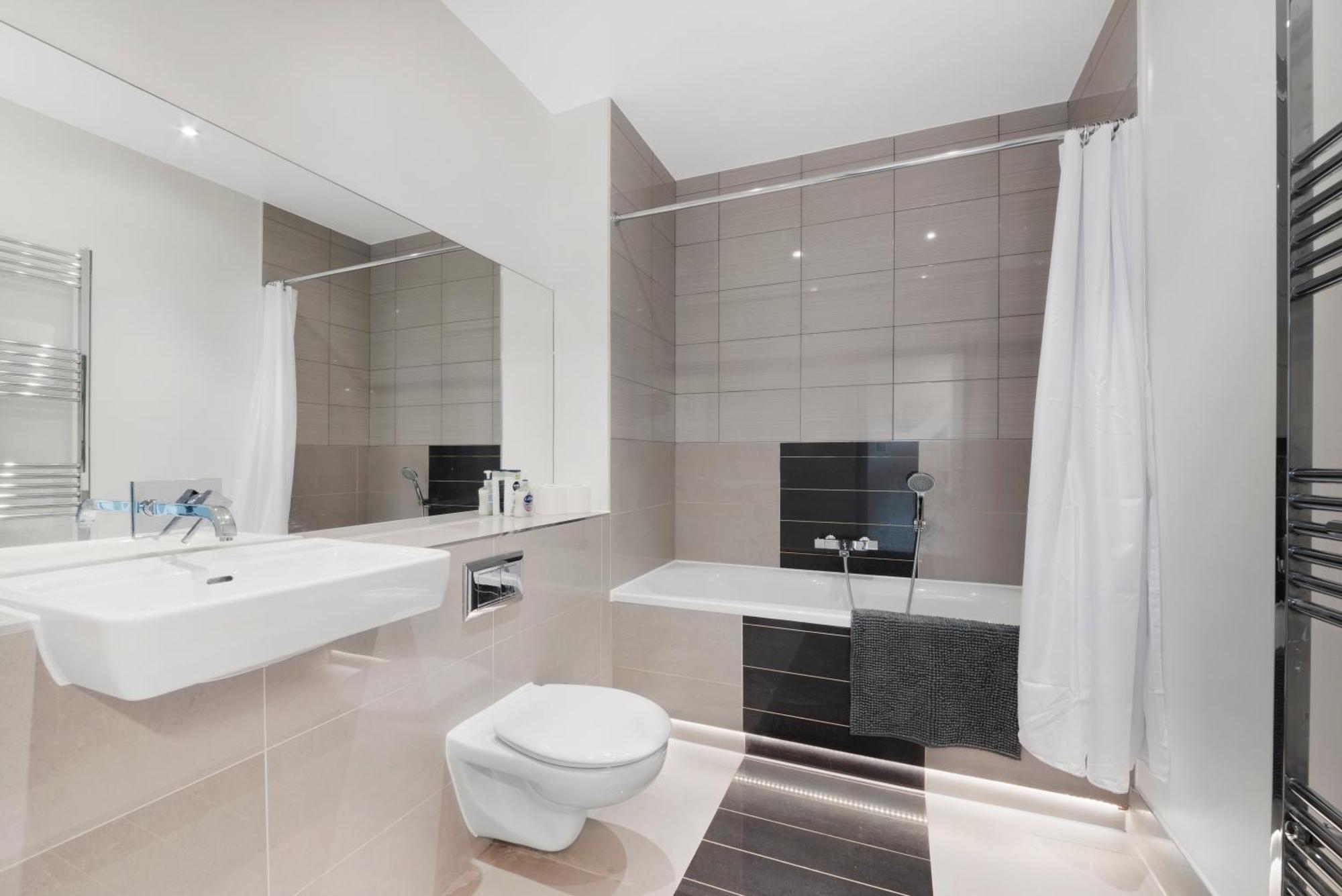 Riverside 2 Bedroom Stratford Londres Extérieur photo